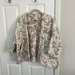 Universal Thread Coat